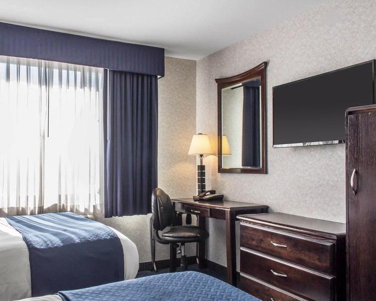 Paramount Inn フローラル・パーク エクステリア 写真