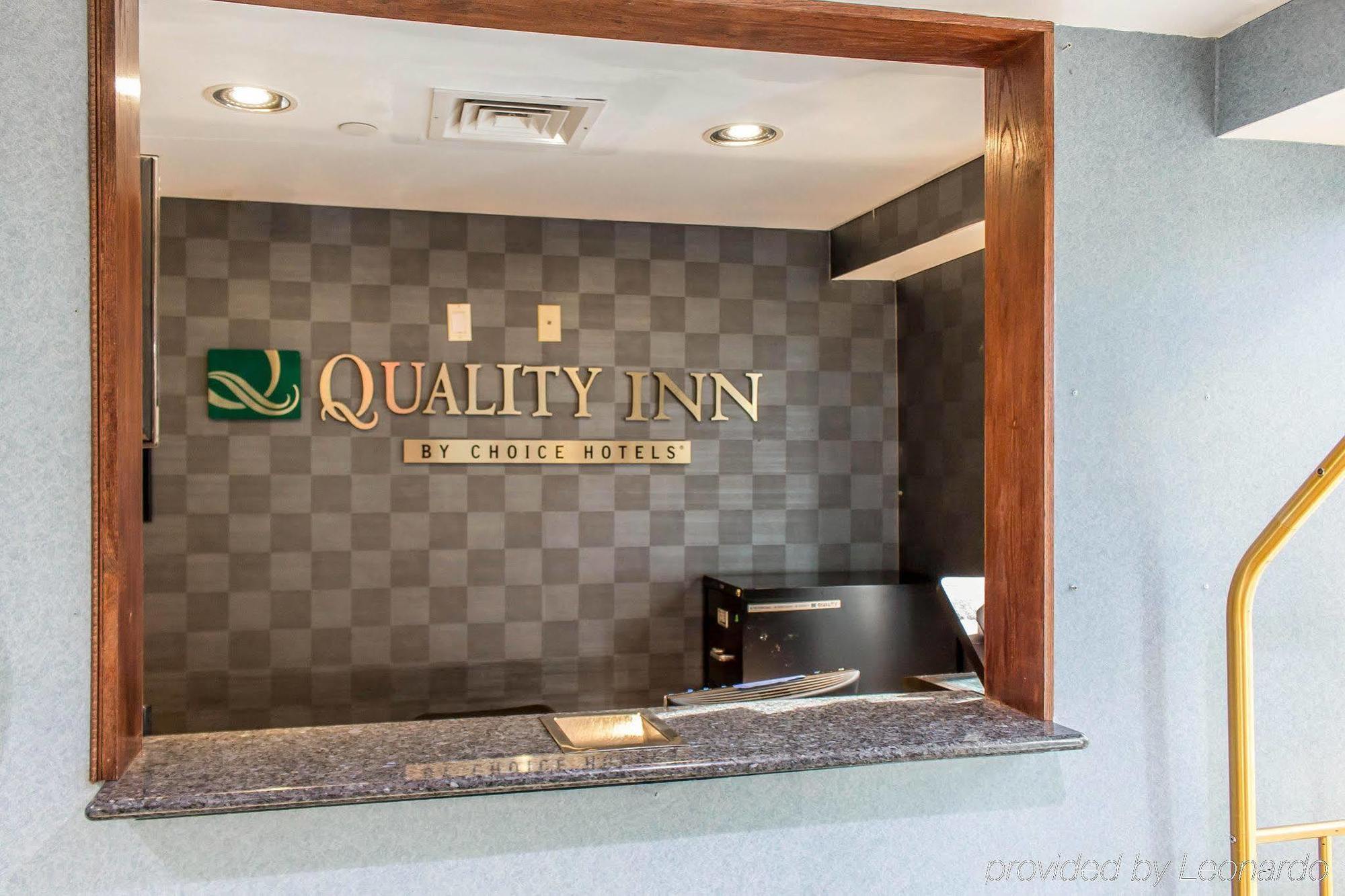 Paramount Inn フローラル・パーク エクステリア 写真
