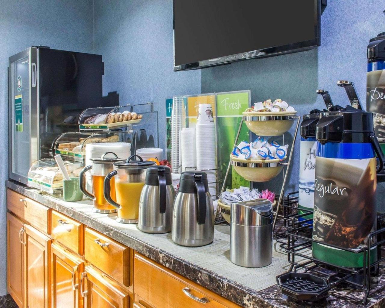 Paramount Inn フローラル・パーク エクステリア 写真