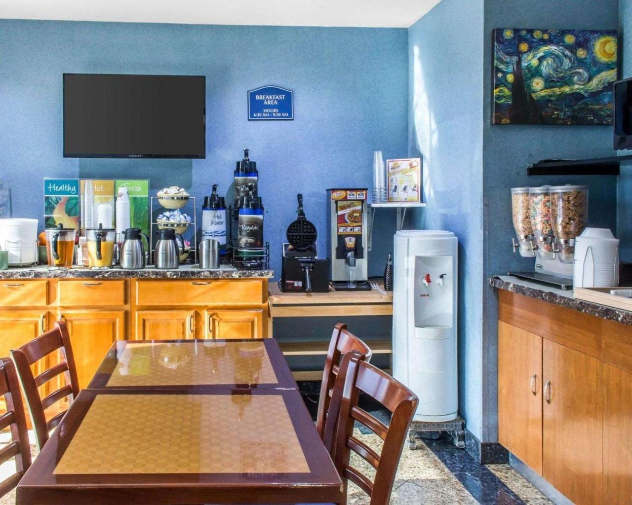 Paramount Inn フローラル・パーク エクステリア 写真